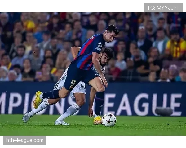 国米欧冠小组赛强势突围，展现硬核实力与顽强韧性